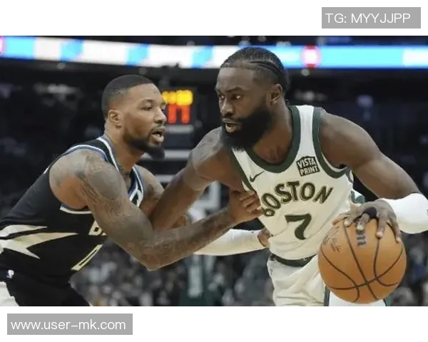 杰伦布朗半场表现不佳仅得10分3板5助攻球队需提升效率