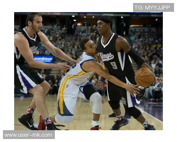 小卡攻防兼备26年总得分与抢断双双领跑联盟历史 小卡攻防兼备26年总得分与抢断双双领跑联盟历史