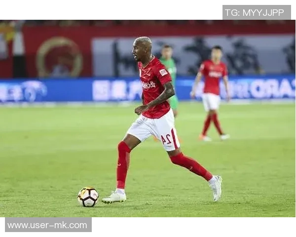 塔利斯卡完美帽子戏法展现转型中锋实力三次抢点三次破门左右脚头球俱佳 塔利斯卡完美帽子戏法展现转型中锋实力三次抢点三次破门左右脚头球俱佳